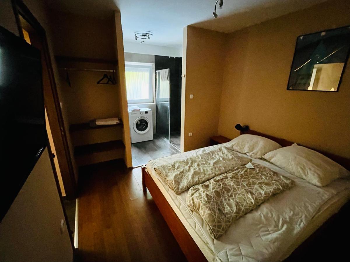 Happy Home Apartman Siofok Bagian luar foto