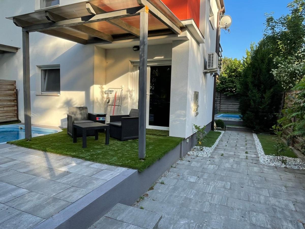 Happy Home Apartman Siofok Bagian luar foto