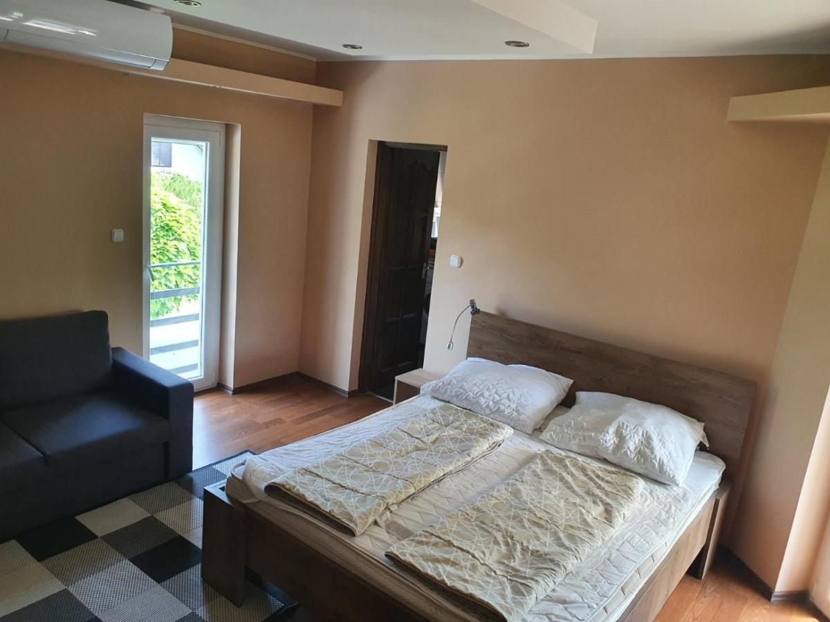 Happy Home Apartman Siofok Bagian luar foto