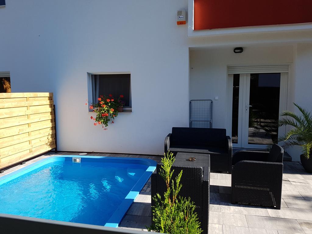Happy Home Apartman Siofok Bagian luar foto
